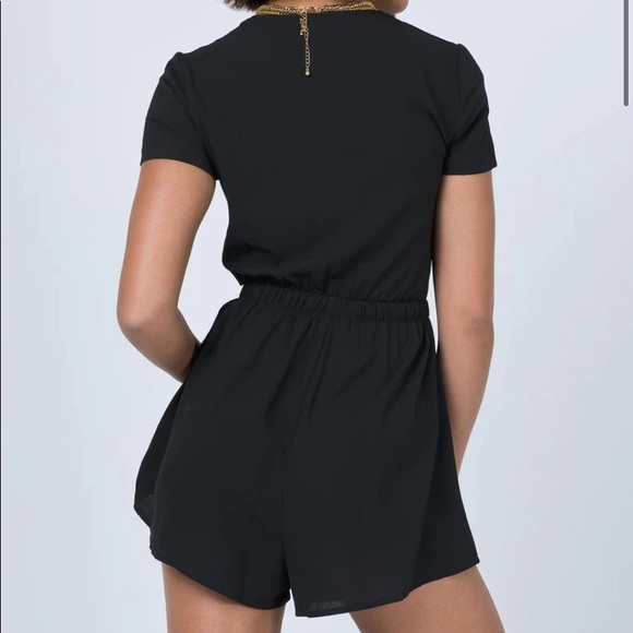 Princess Polly tie front romper - Picture 3 of 6